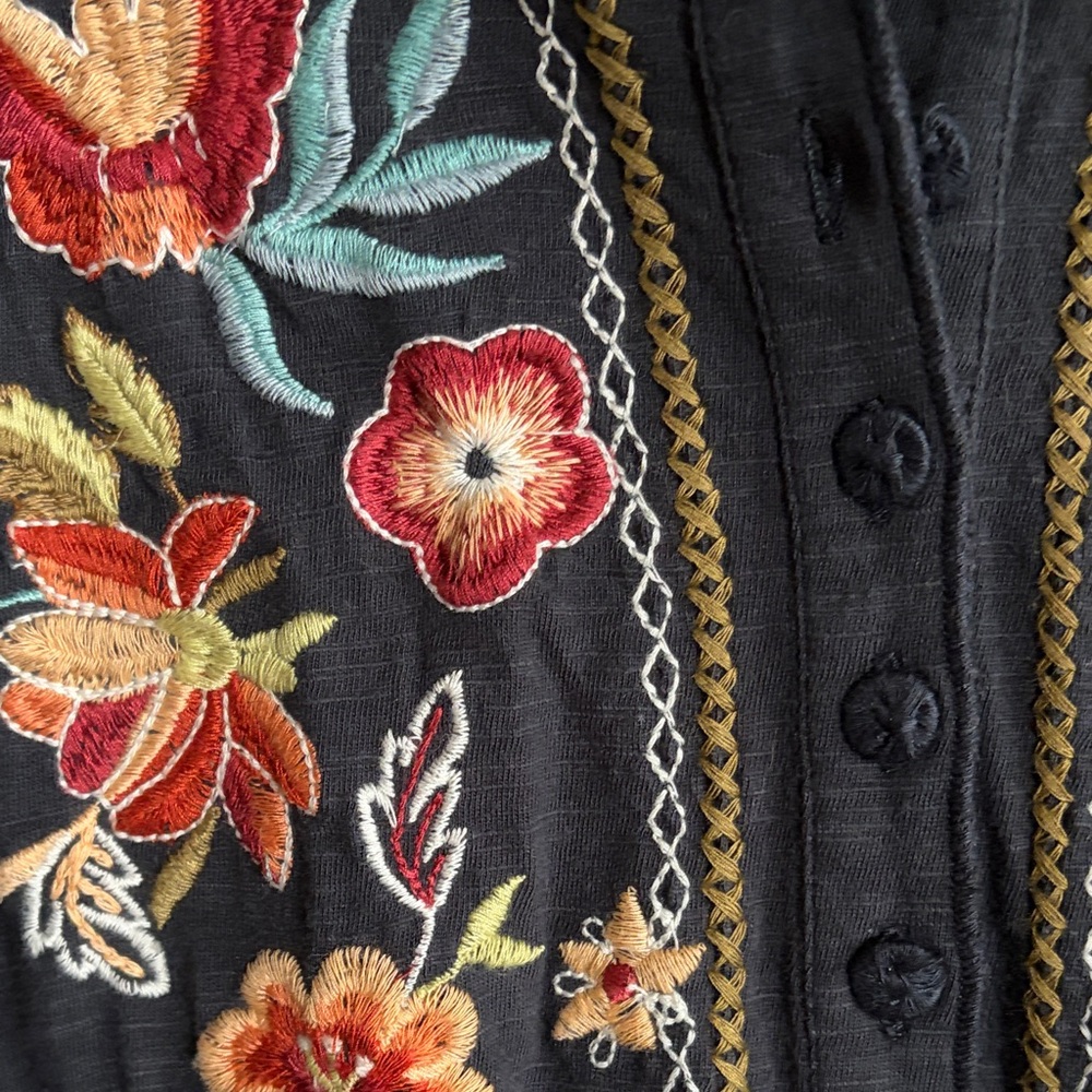 Sundance Slate Long-Sleeve Henley with Floral Embroidery - Picture 3 of 7